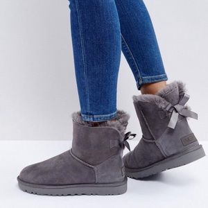 mini bailey bow ii boot grey
